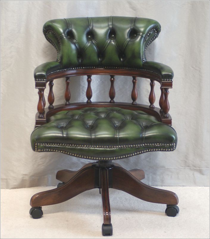 9031 Captains Chair in Green